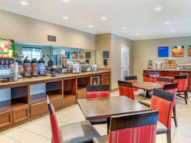 Comfort Inn & Suites Lancaster Antelope Valley Luaran gambar