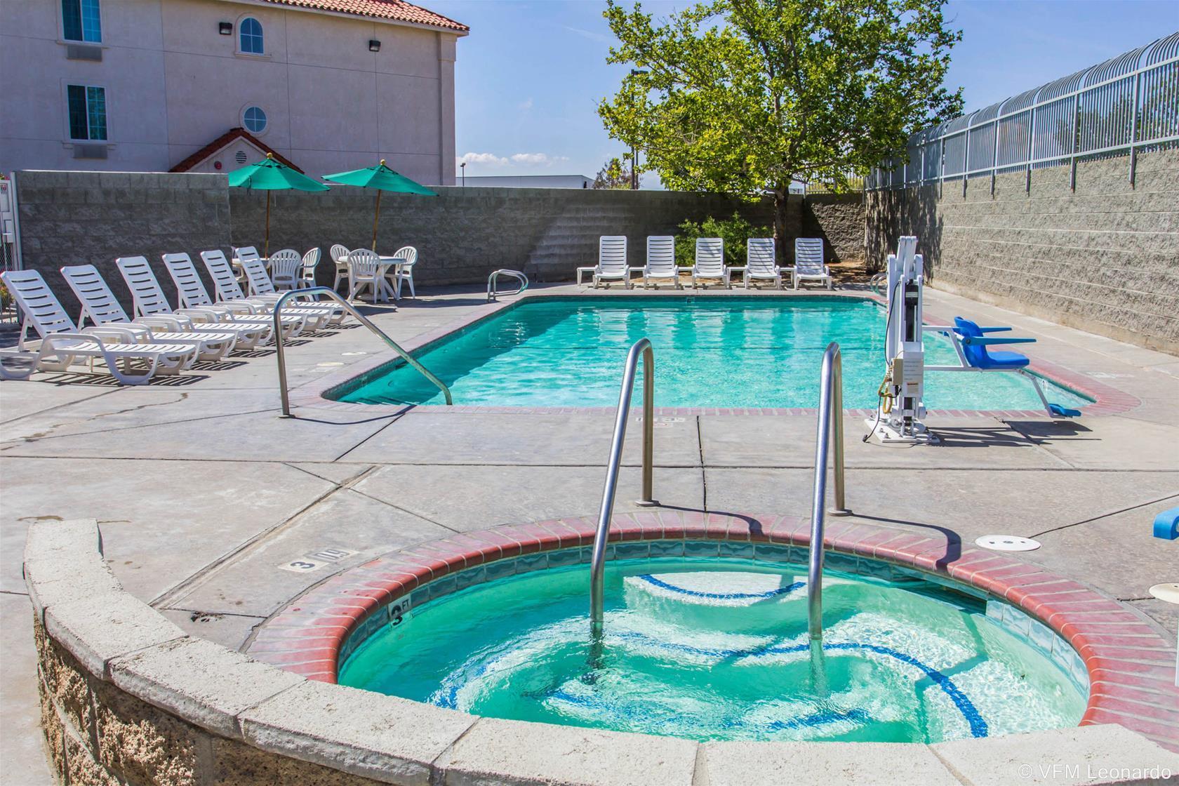 Comfort Inn & Suites Lancaster Antelope Valley Luaran gambar