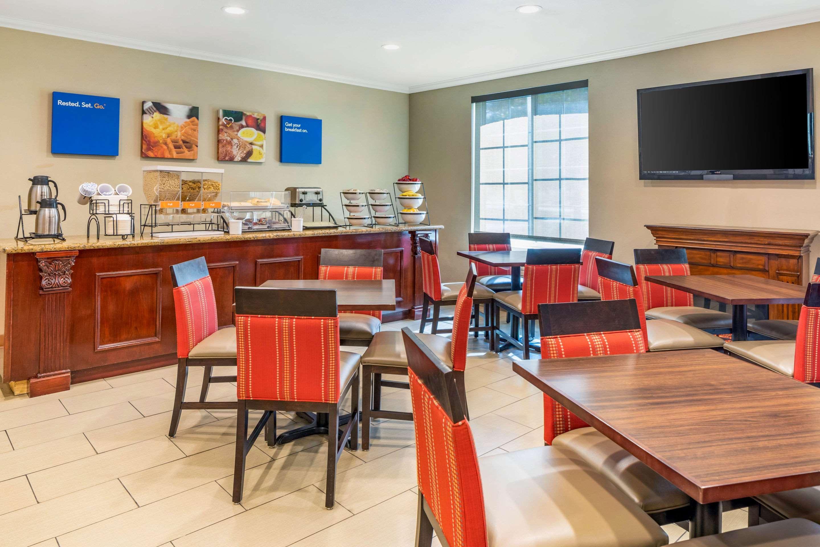 Comfort Inn & Suites Lancaster Antelope Valley Luaran gambar